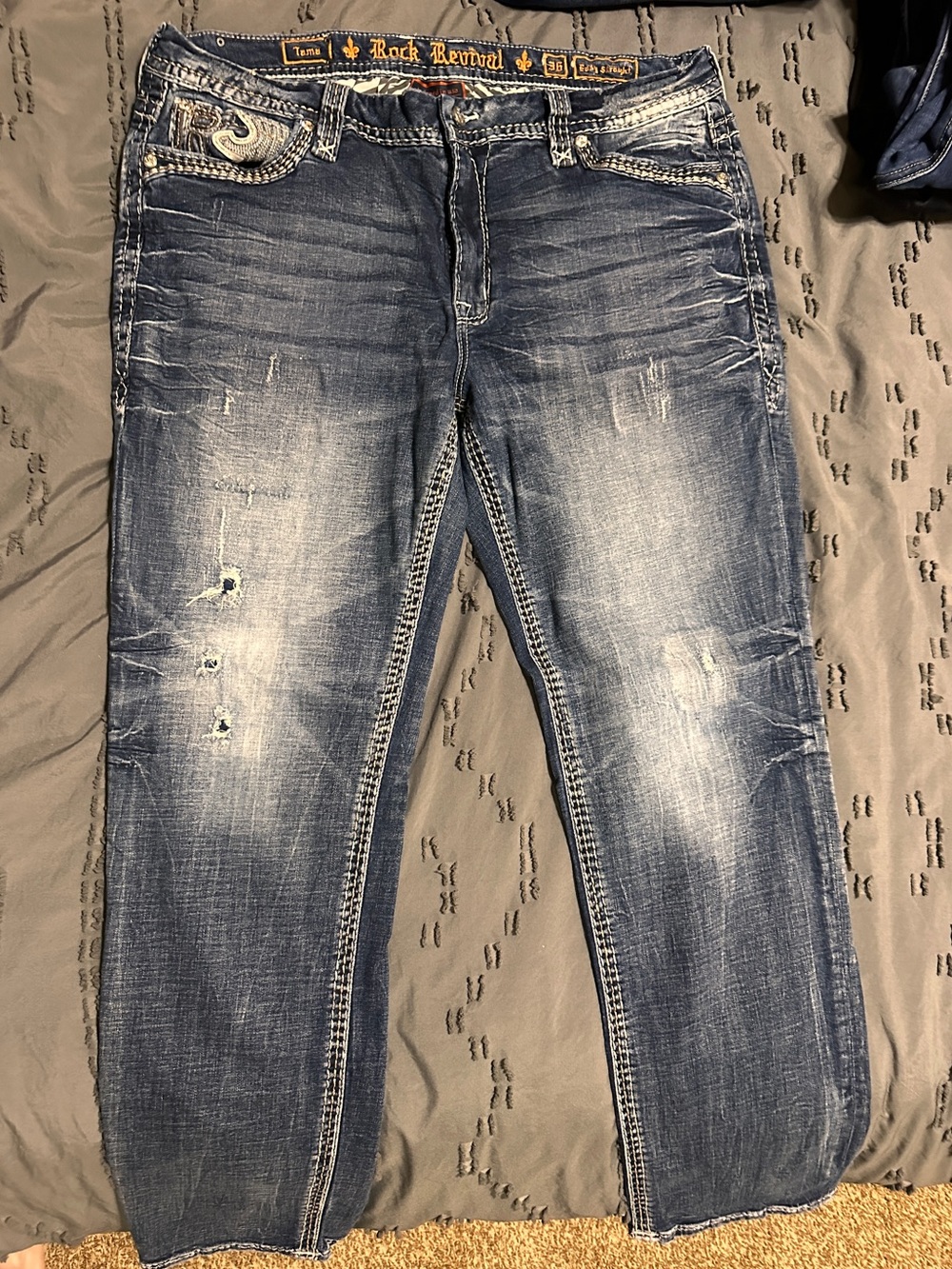 Rock Revival Women’s Faded Blue Easy Distresses Straight Leg Jeans